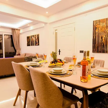 Luxury In - 7522 Apartment *