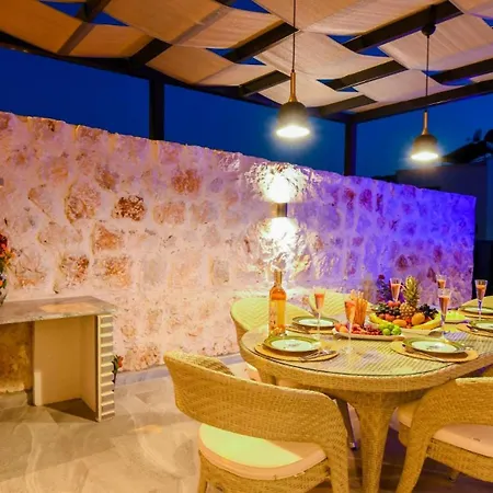 Luxury In - 7522 *